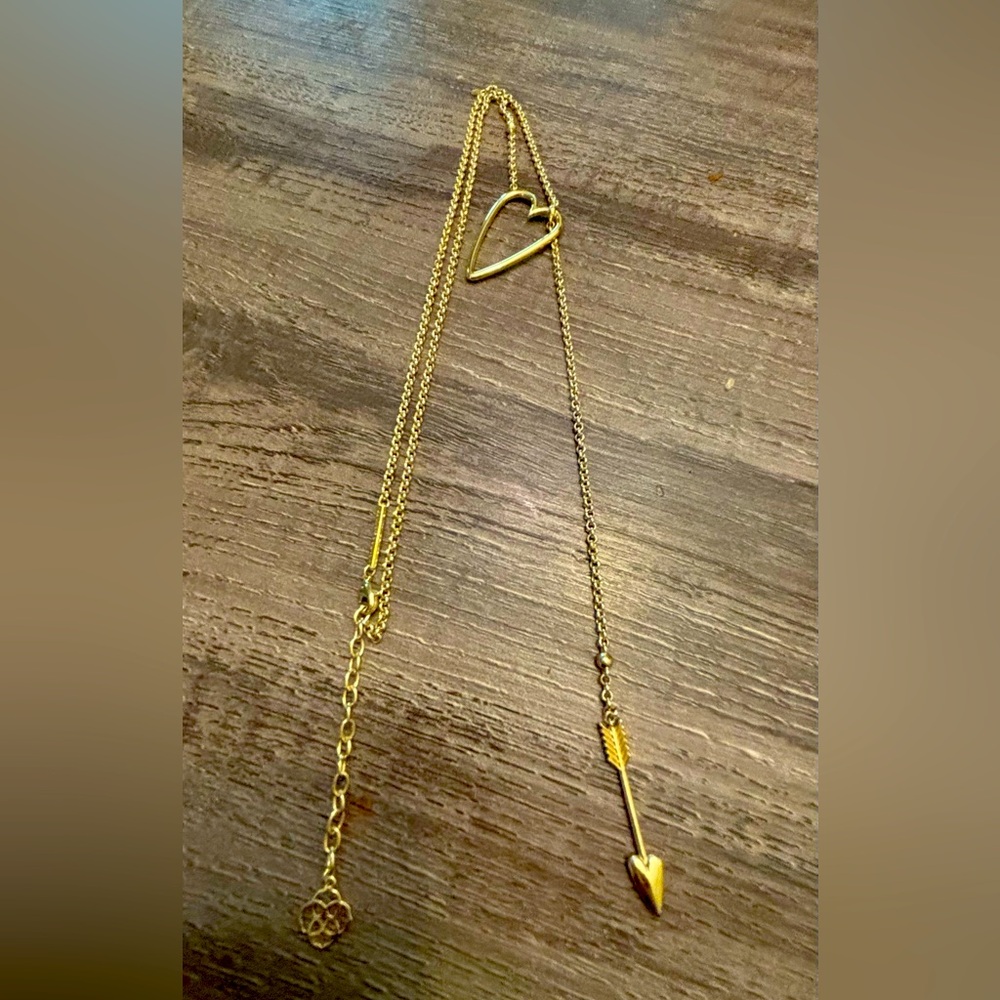 Kendra Scott Gold Heart and Arrow necklace